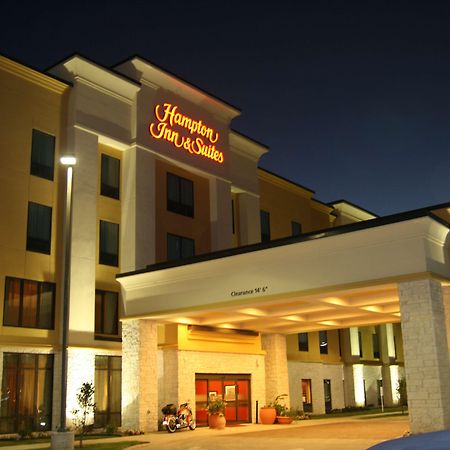 Hampton Inn & Suites Bastrop Εξωτερικό φωτογραφία