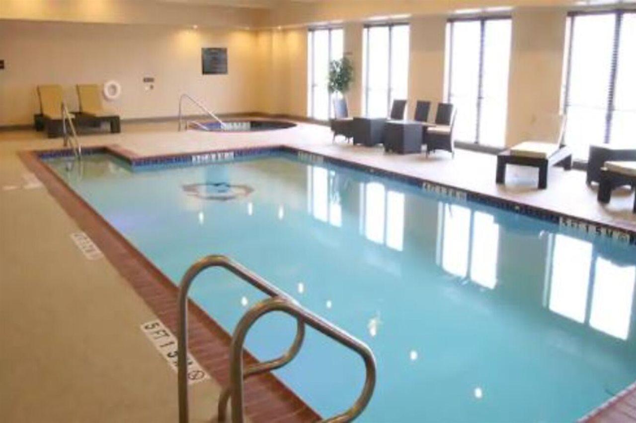 Hampton Inn & Suites Bastrop Εξωτερικό φωτογραφία