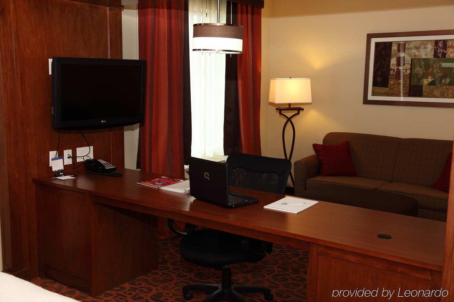 Hampton Inn & Suites Bastrop Δωμάτιο φωτογραφία